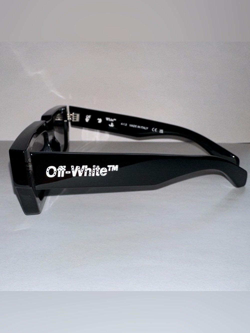 Off-White Black Manchester Rectangular Sunglasses